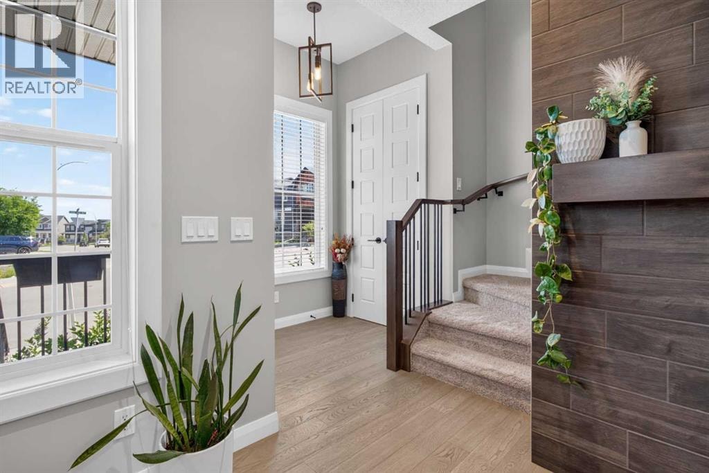 235 Evanscrest Way NW — photo 3