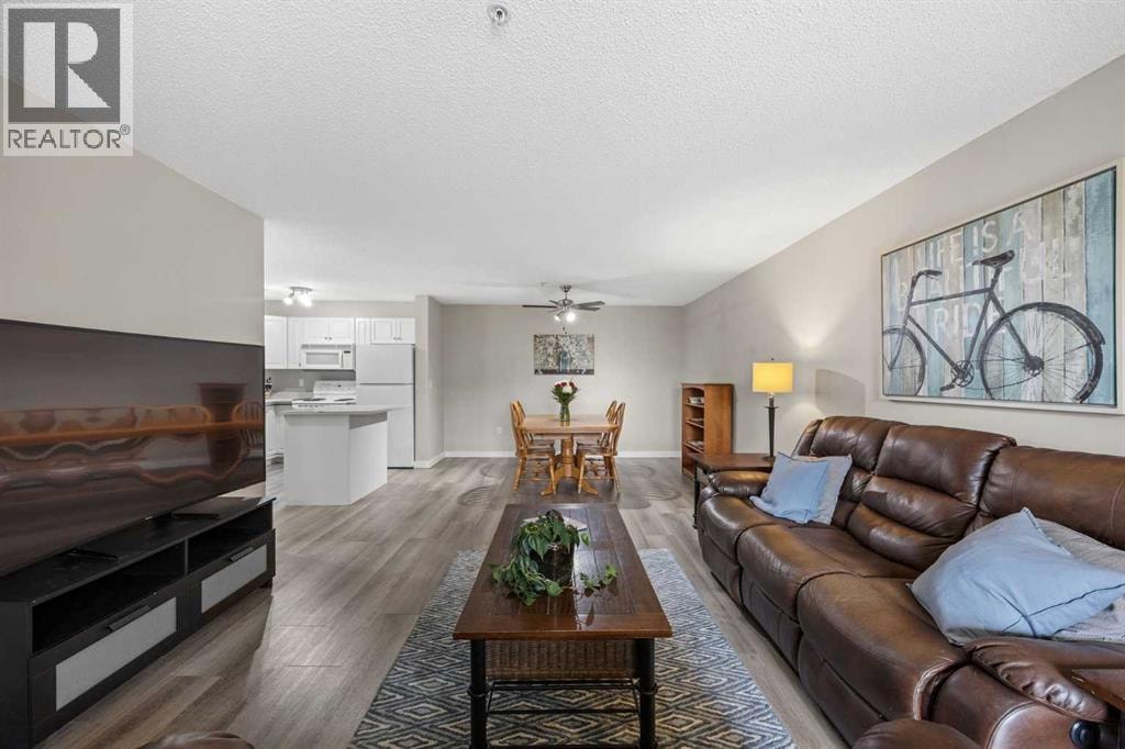 2206, 2000 Millrise Point SW — photo 14