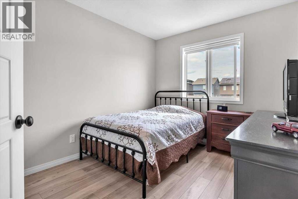 70 Haskayne Drive NW — photo 18