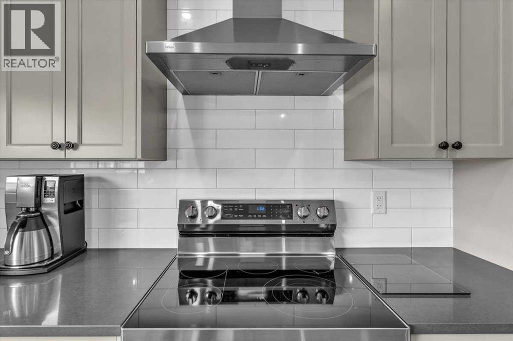 70 Haskayne Drive NW — photo 7