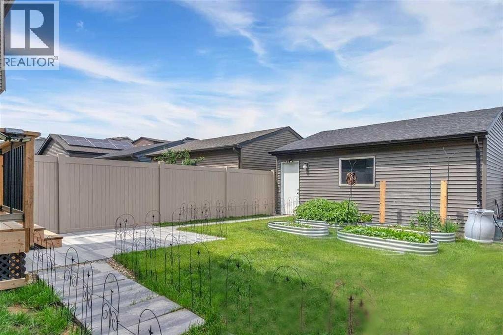 70 Haskayne Drive NW — photo 24