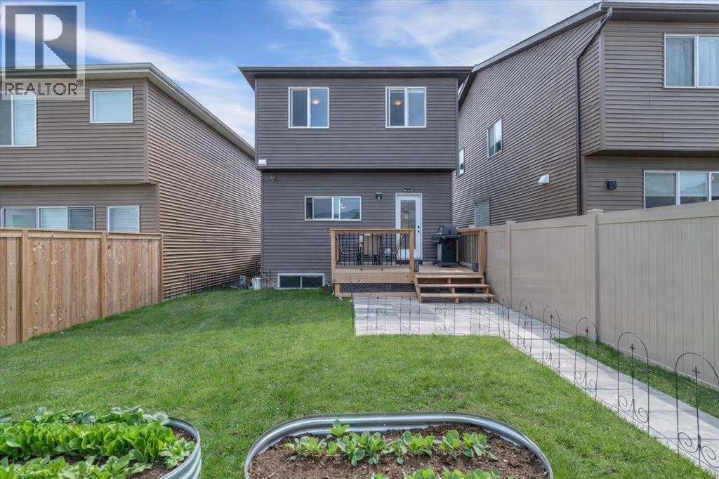 70 Haskayne Drive NW — photo 22