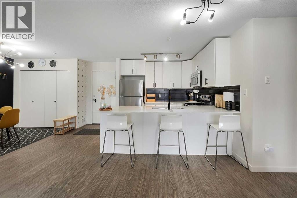 3212, 181 Skyview Ranch Manor NE — photo 15
