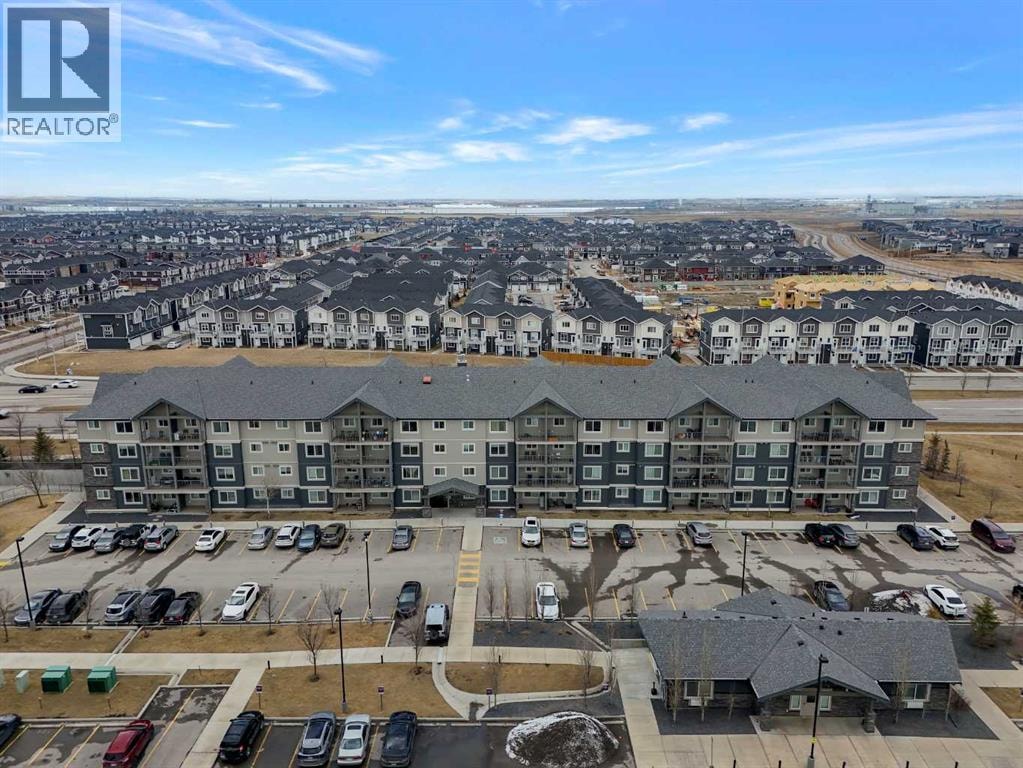 3212, 181 Skyview Ranch Manor NE — photo 28