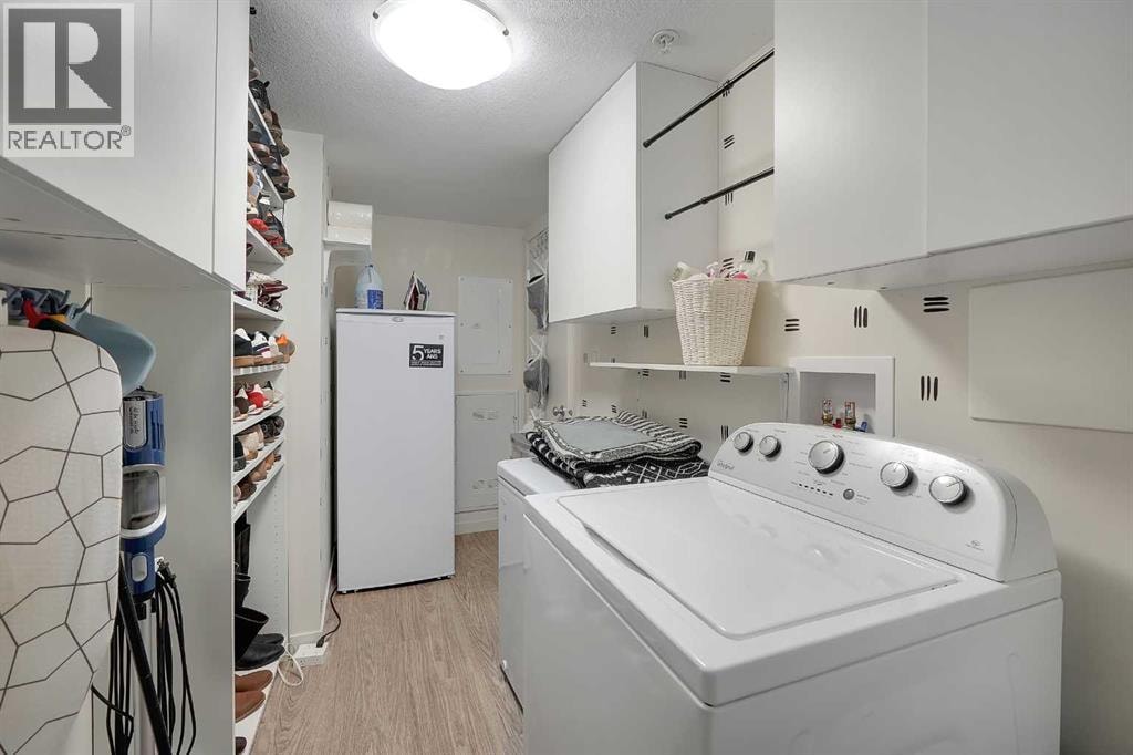 3212, 181 Skyview Ranch Manor NE — photo 35