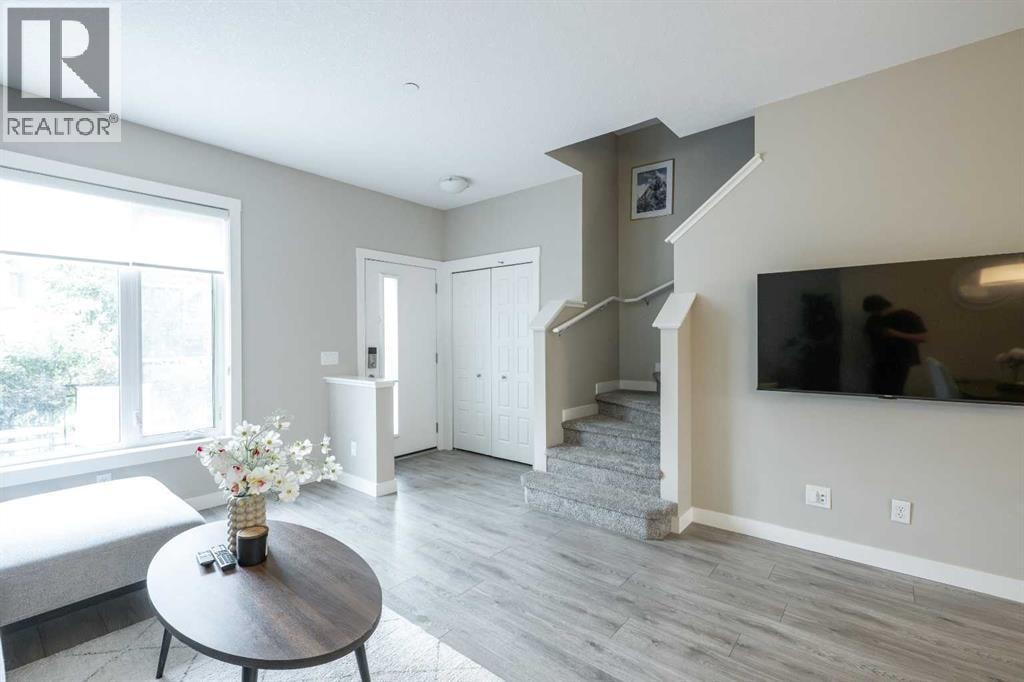 156 Livingston Common NE — photo 14