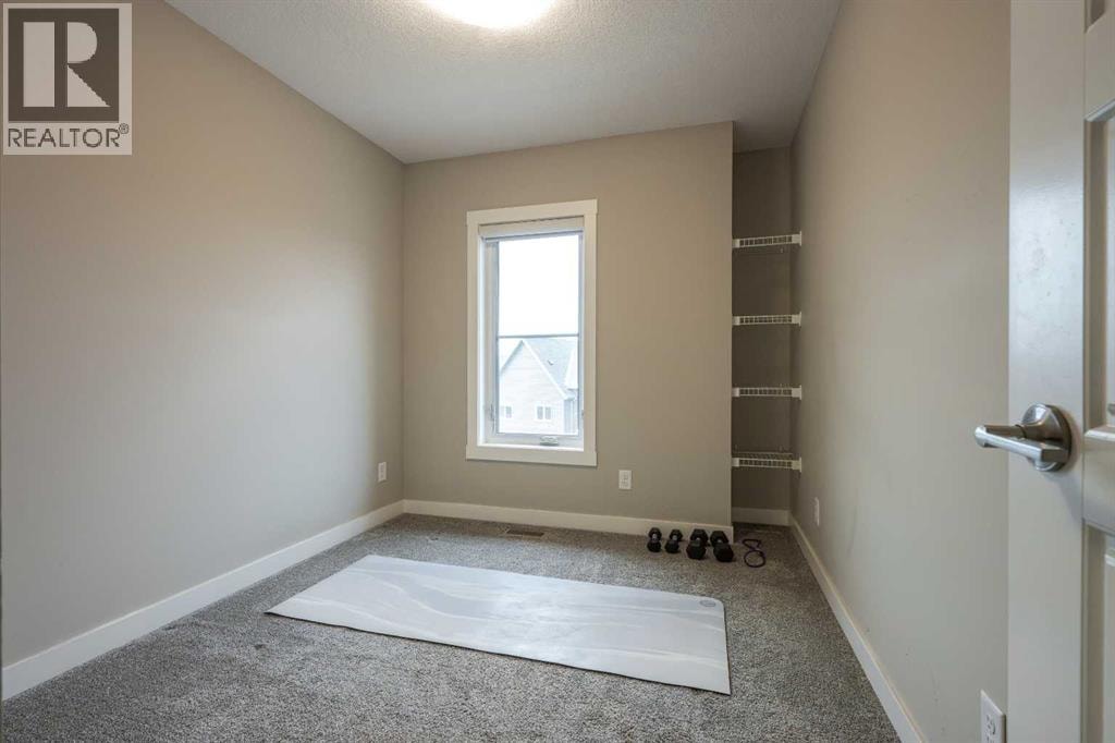 156 Livingston Common NE — photo 18