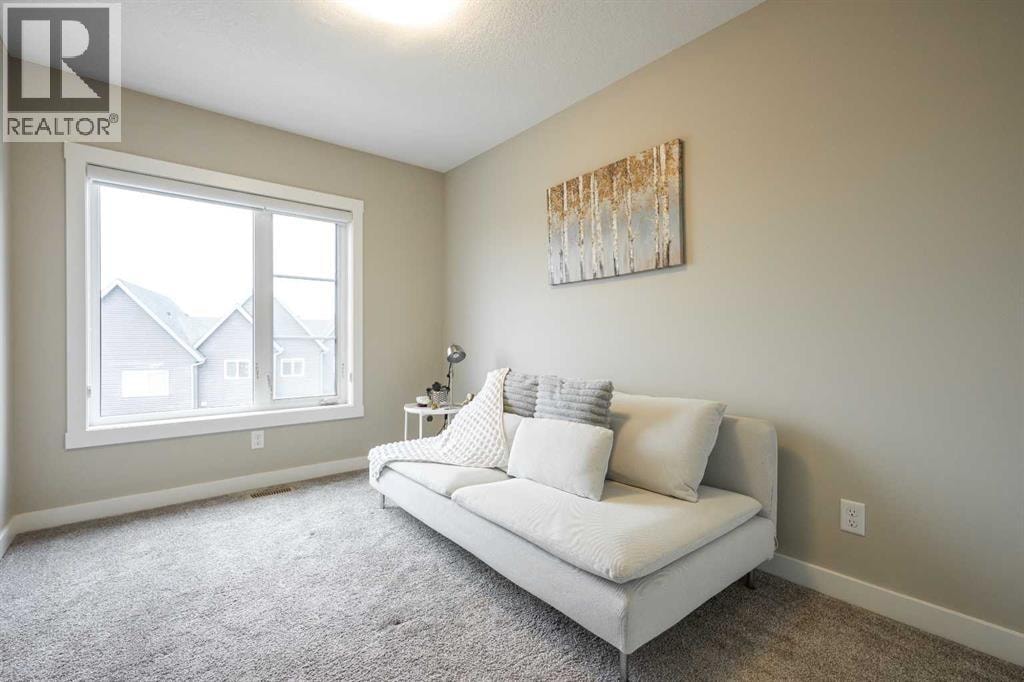 156 Livingston Common NE — photo 16