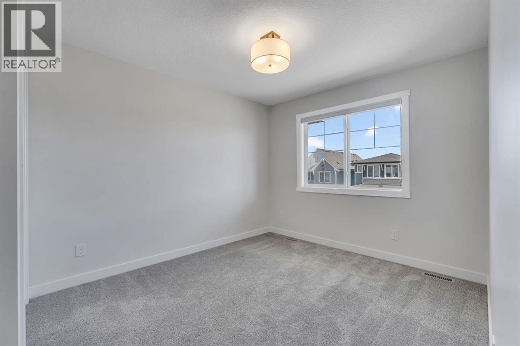 1489 Bayview Point SW — photo 32