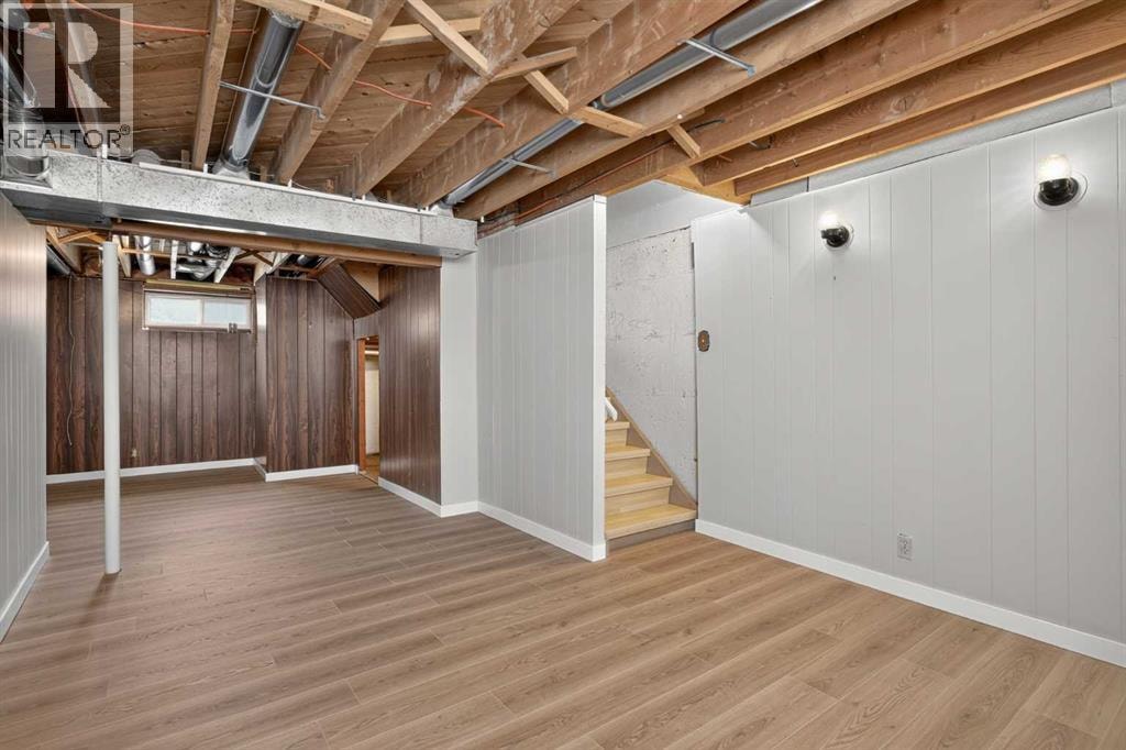 5202 Dalhousie Drive NW — photo 19