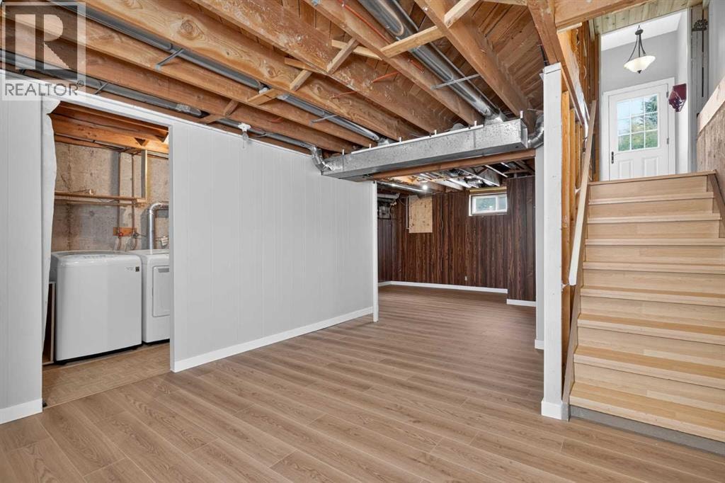5202 Dalhousie Drive NW — photo 18