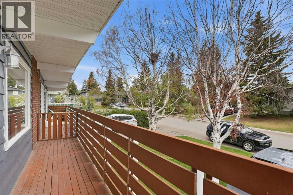 5407 Dalrymple Crescent NW — photo 18