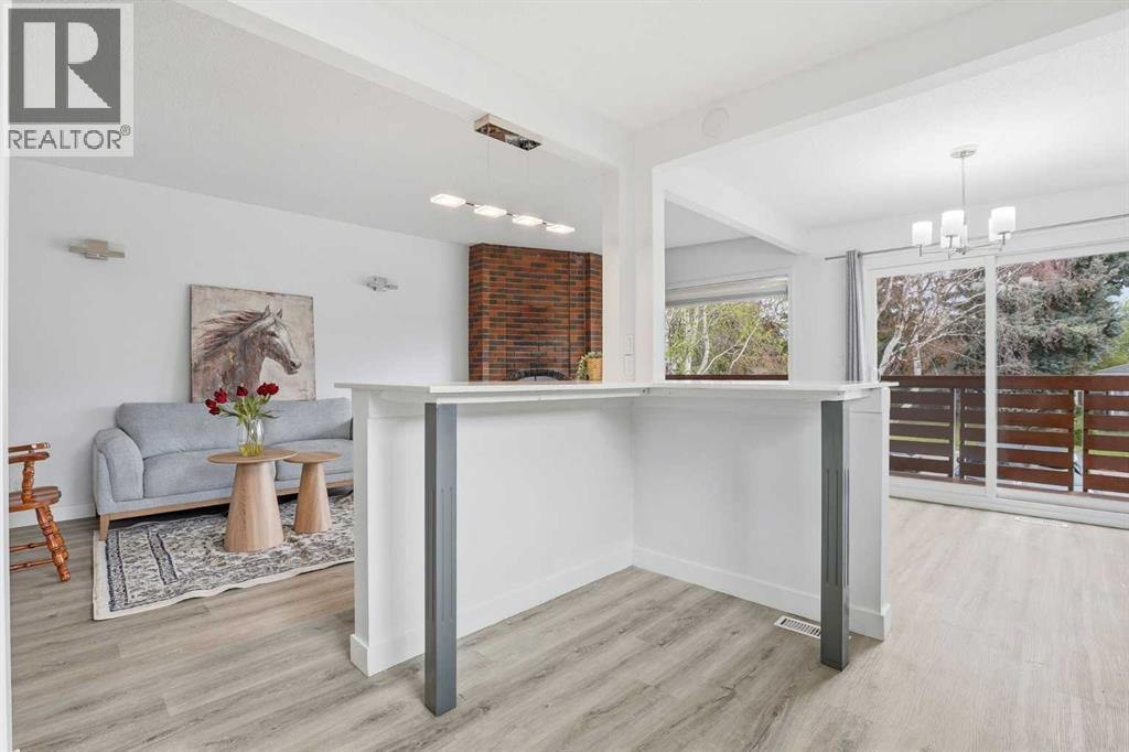 5407 Dalrymple Crescent NW — photo 7