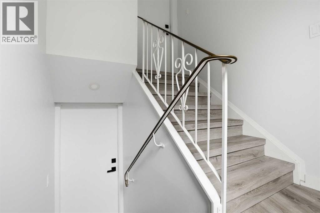 5407 Dalrymple Crescent NW — photo 46