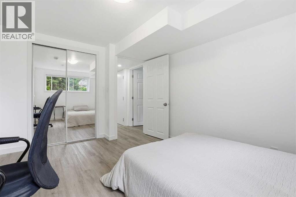 5407 Dalrymple Crescent NW — photo 32