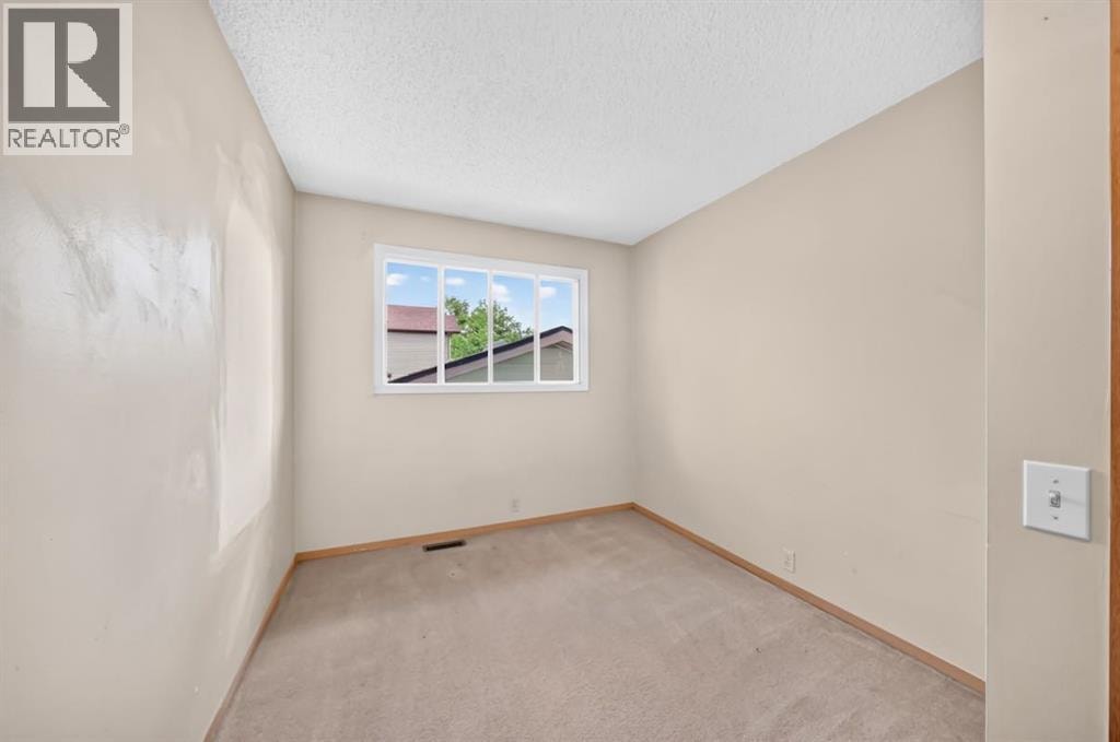 103 Rivervalley Crescent SE — photo 23