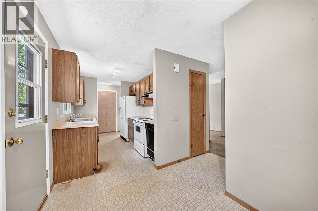 103 Rivervalley Crescent SE — photo 15