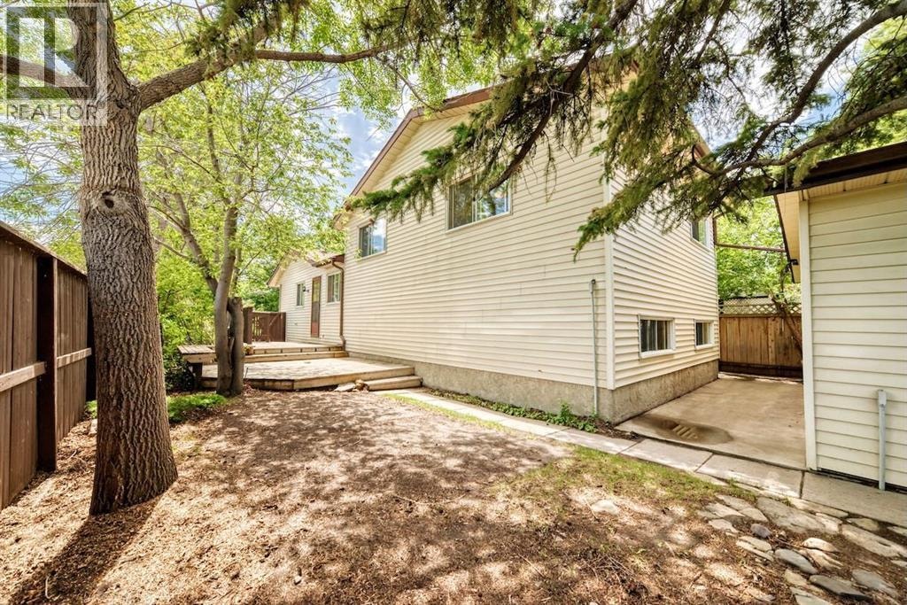 103 Rivervalley Crescent SE — photo 41