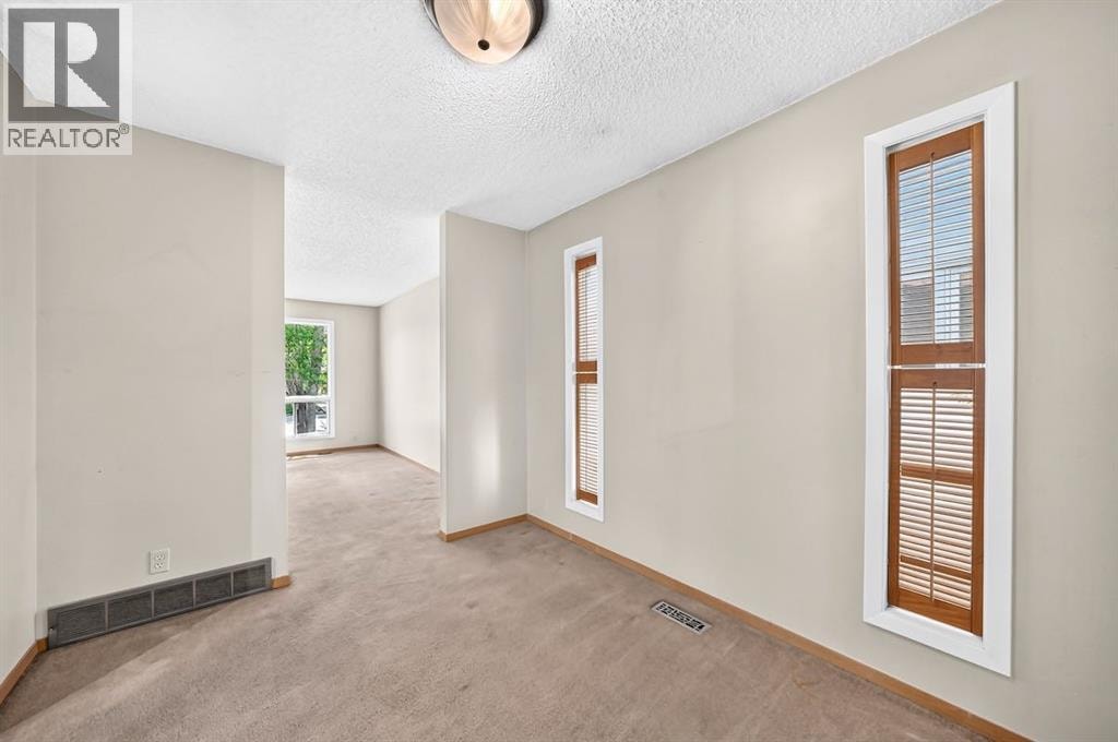 103 Rivervalley Crescent SE — photo 12
