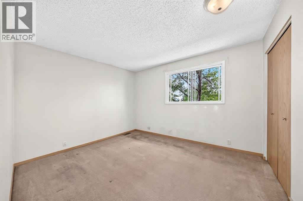 103 Rivervalley Crescent SE — photo 16
