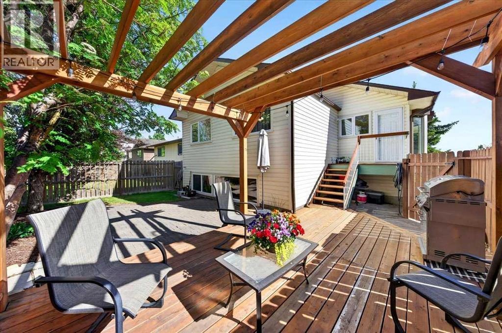 656 Ranchridge Court NW — photo 30
