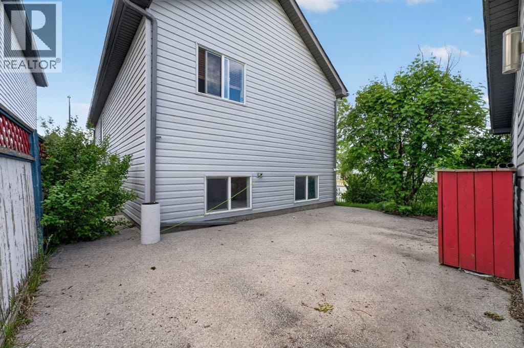 171 Saddlemont Crescent NE — photo 30