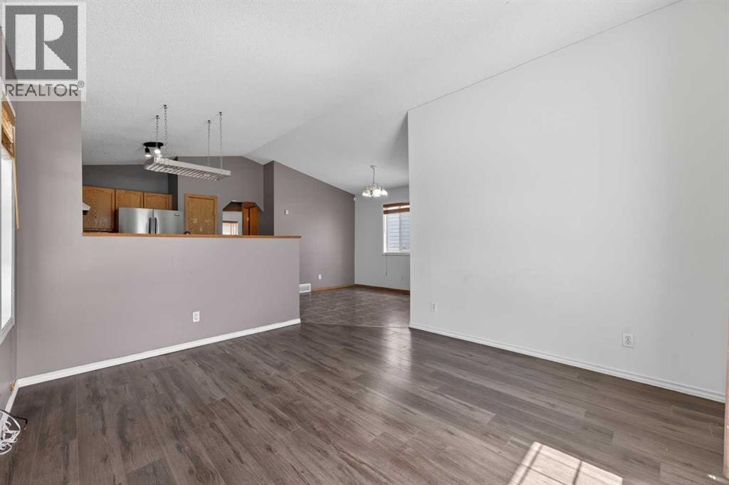 171 Saddlemont Crescent NE — photo 5