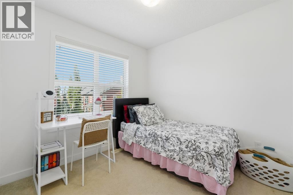 186 Silverado Boulevard SW — photo 27