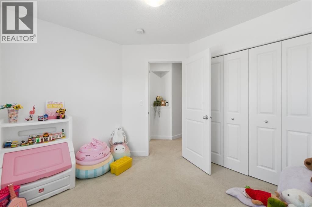 186 Silverado Boulevard SW — photo 28