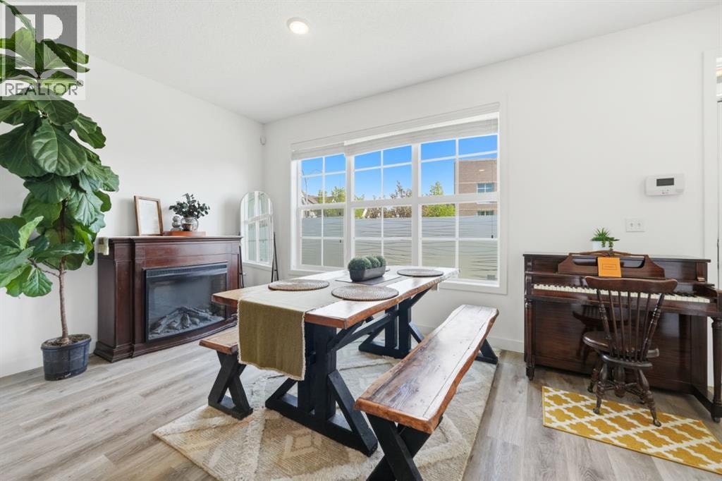 186 Silverado Boulevard SW — photo 4