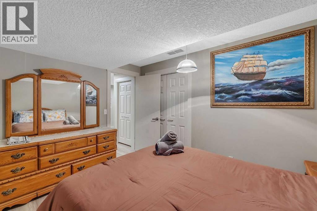 760 West Chestermere Drive — photo 32