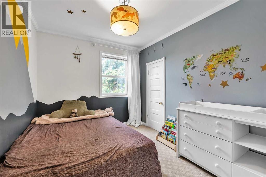 712 14 Street SE — photo 29