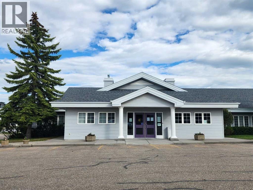 303, 99 Arbour Lake Road NW — photo 37