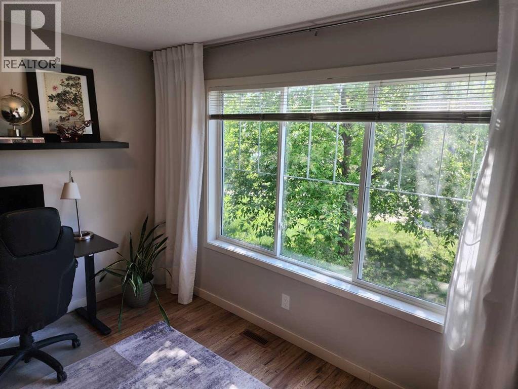 24 Copperpond Road SE — photo 7