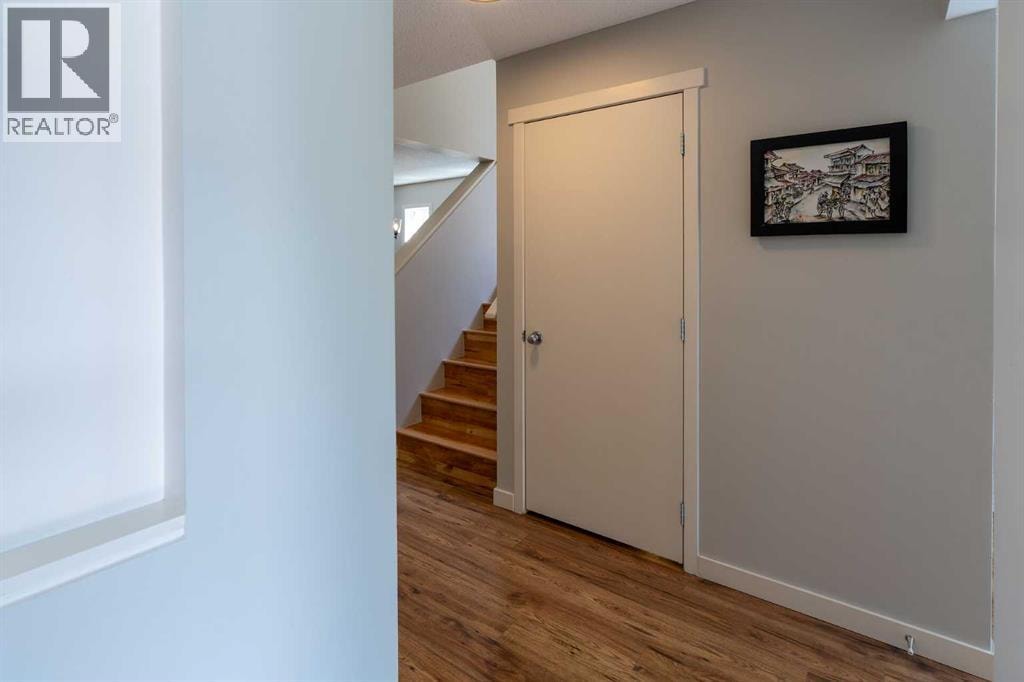 24 Copperpond Road SE — photo 6