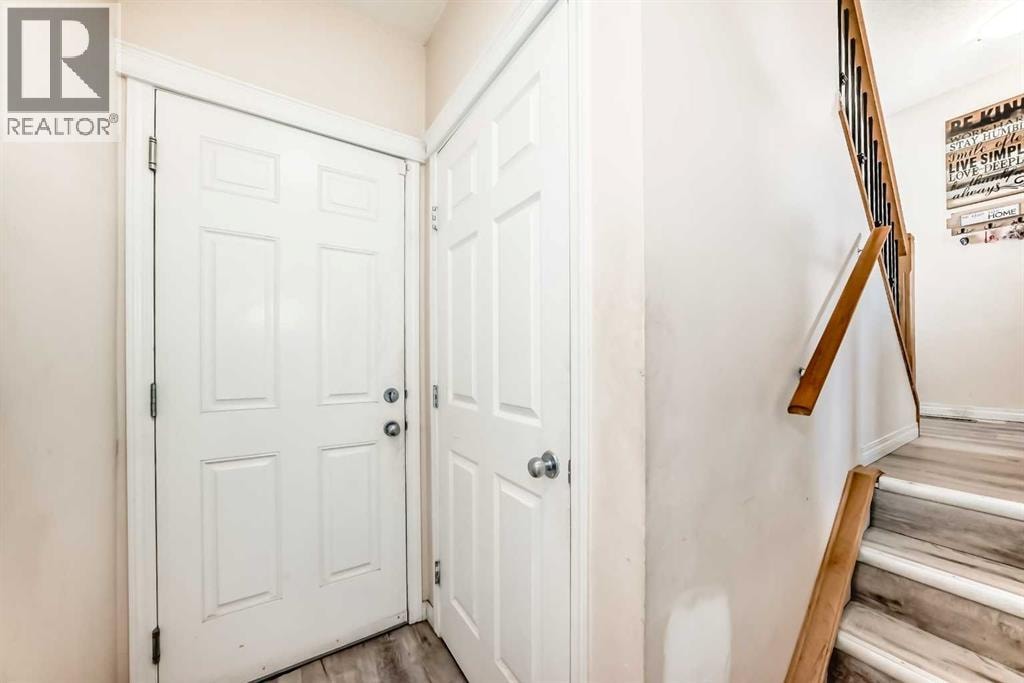 151 COVEPARK Green NE — photo 32
