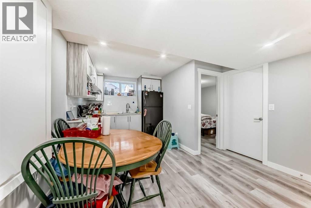 151 COVEPARK Green NE — photo 35