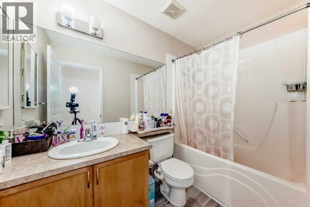 151 COVEPARK Green NE — photo 25