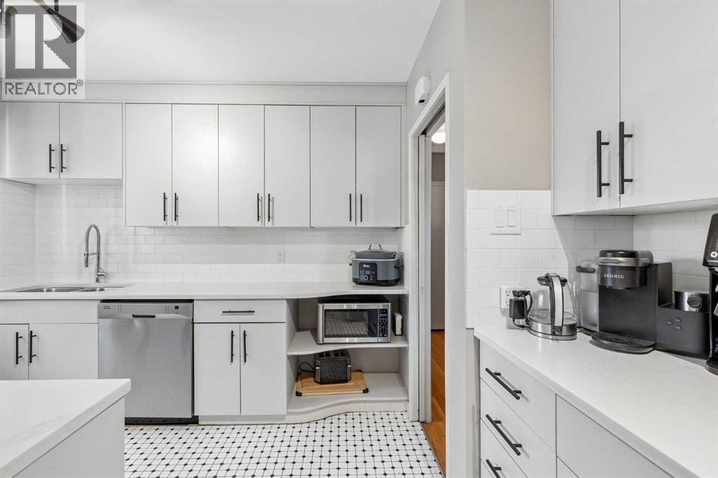 4936 Worcester Drive SW — photo 15