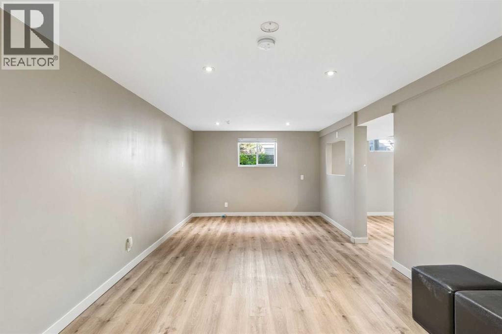 4936 Worcester Drive SW — photo 32