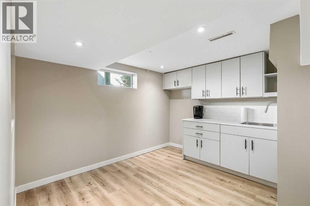 4936 Worcester Drive SW — photo 34