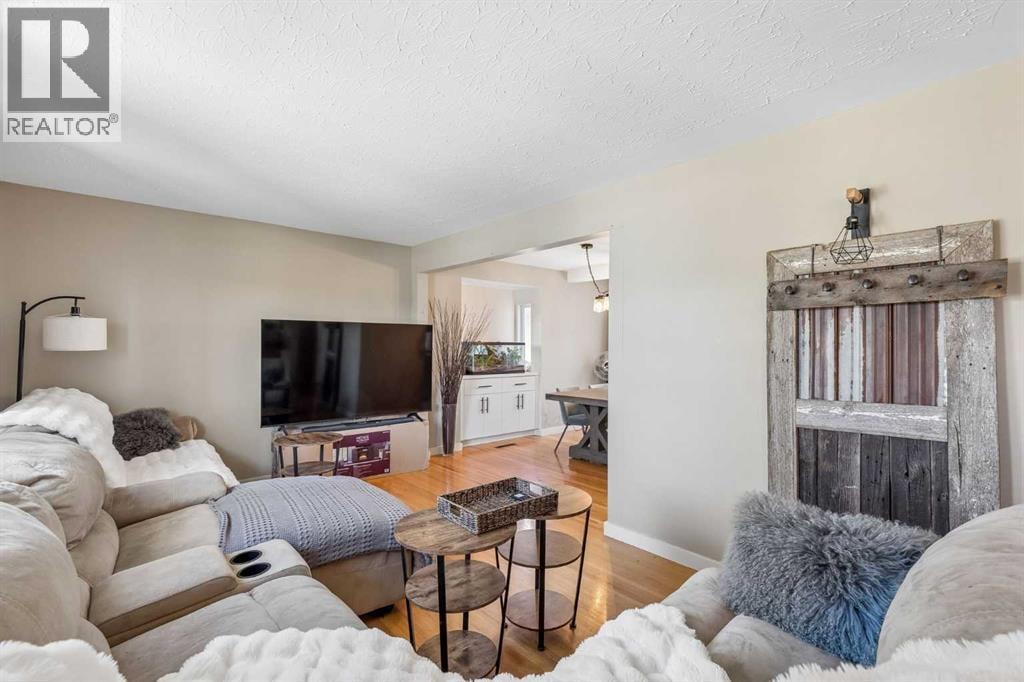 4936 Worcester Drive SW — photo 5