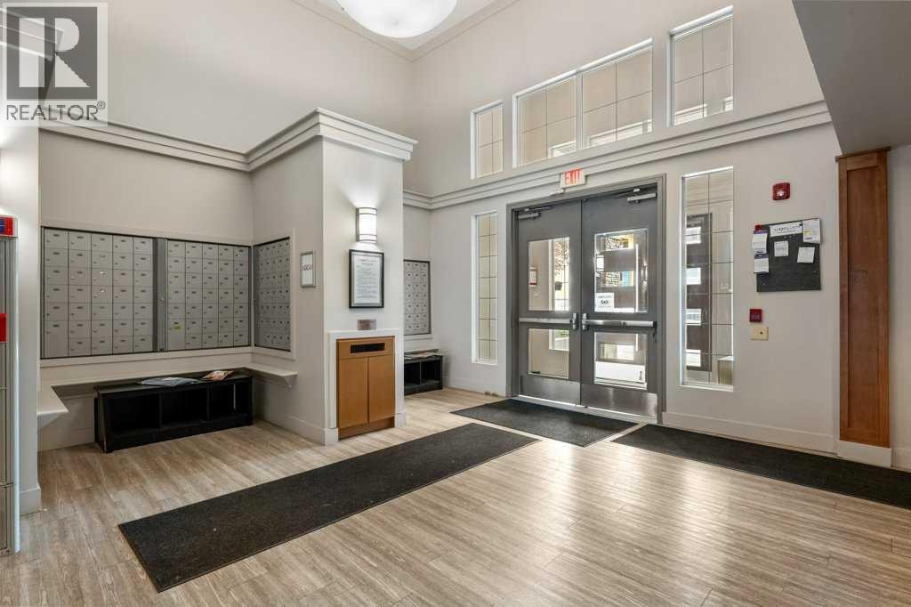 356, 35 Richard Court SW — photo 23