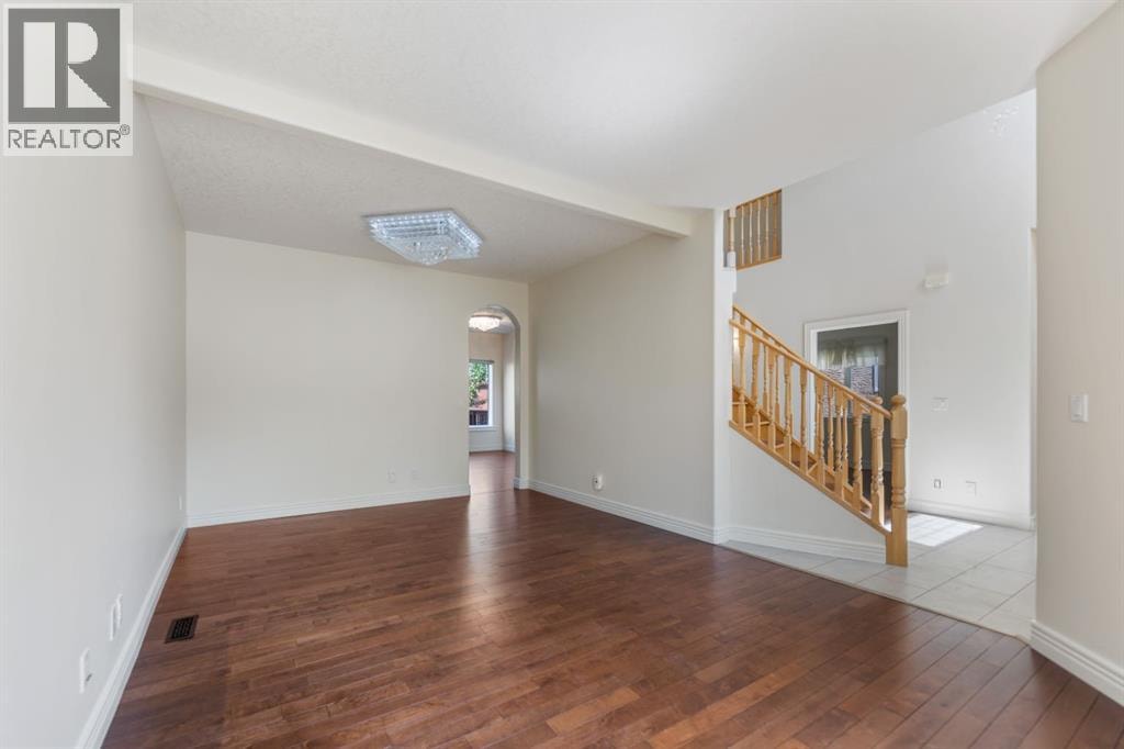 90 Royal Highland Road NW — photo 12