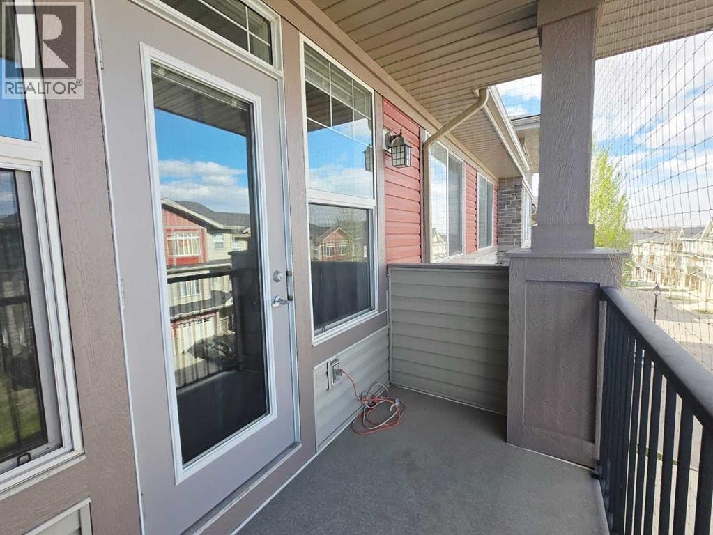 301, 76 Panatella Road NW — photo 24