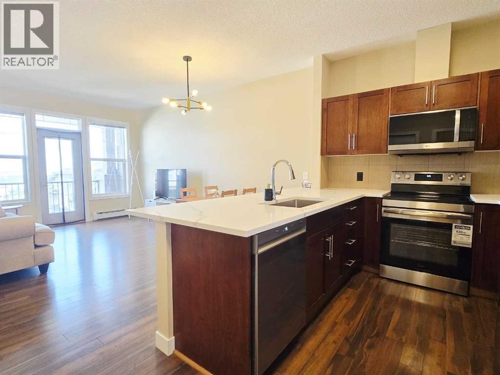 301, 76 Panatella Road NW — photo 3