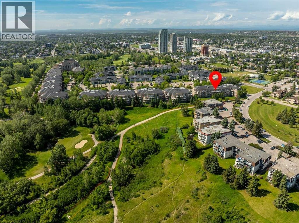 405, 2 Hemlock Crescent SW — photo 3