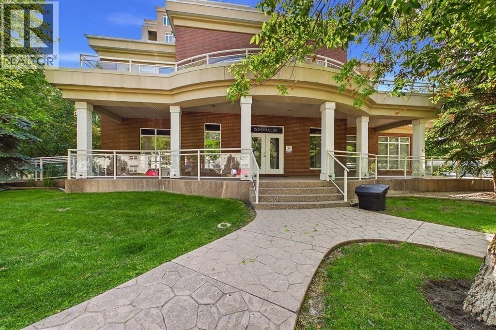 405, 2 Hemlock Crescent SW — photo 31
