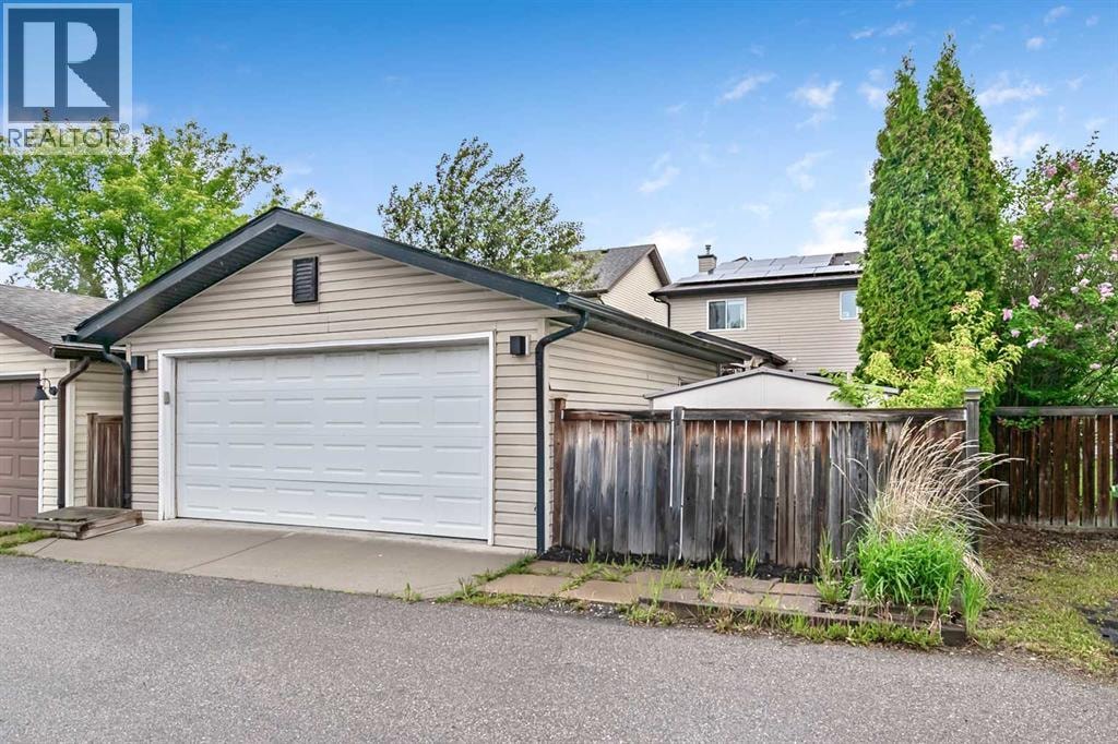 87 ELGIN Drive — photo 39