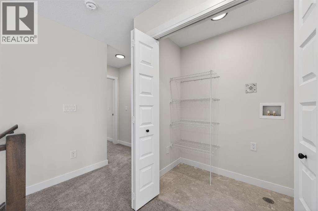 1059 Bayview Crescent — photo 25